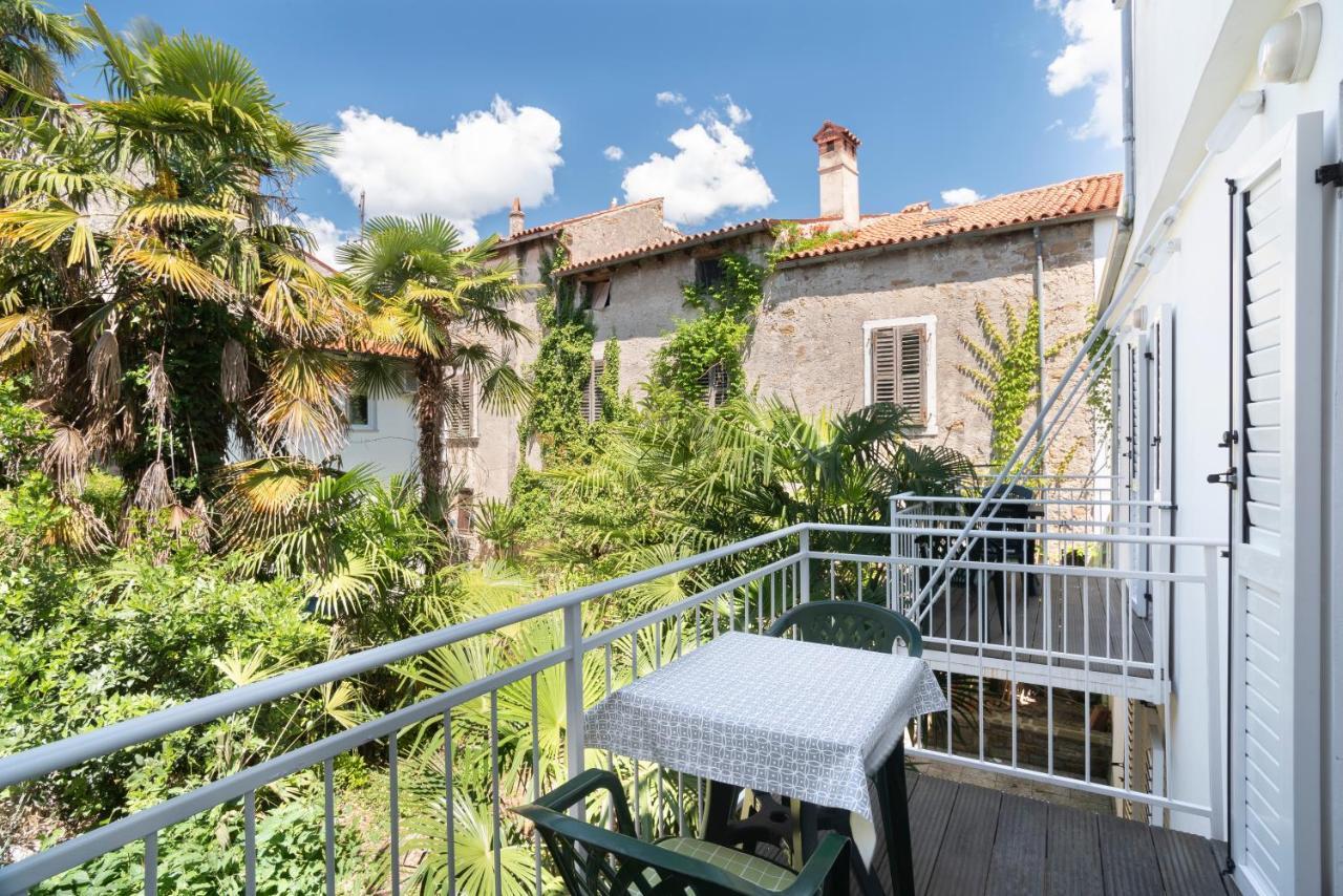 Apartments Medved In The Historic Center Koper Exteriér fotografie