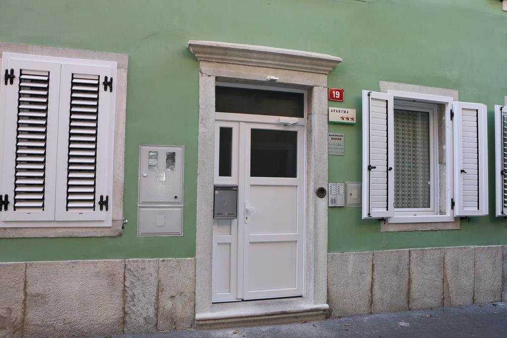 Apartments Medved In The Historic Center Koper Exteriér fotografie